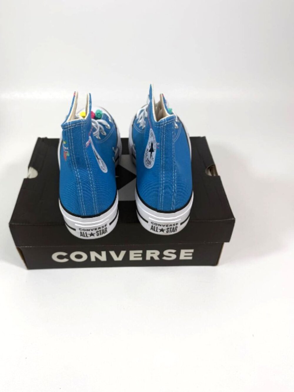 Converse CTAS Hi Lift Embroidered Bracelet Women's Platform Sneakers Sz 7 - Picture 2 of 5